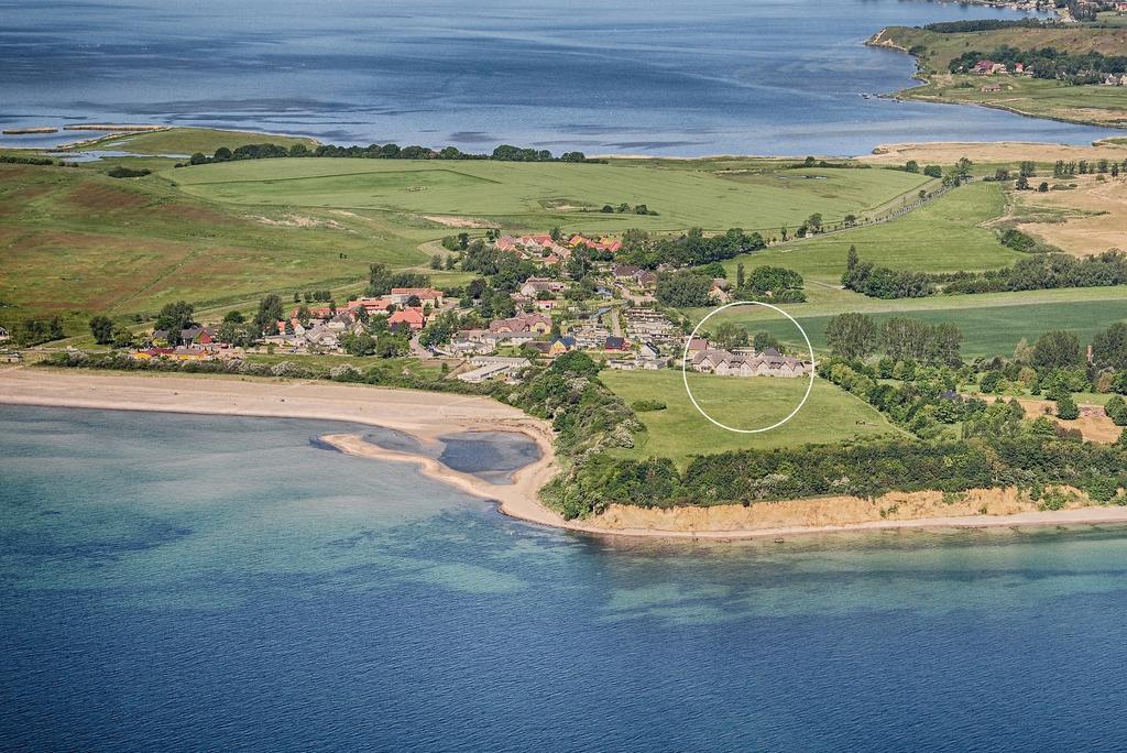 Fewo 18 Im Strandhaus Lobbe Mit Balkon Exteriör bild