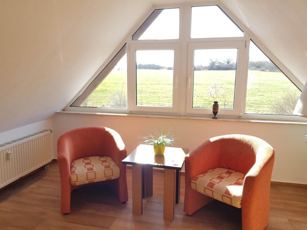 Fewo 18 Im Strandhaus Lobbe Mit Balkon Exteriör bild